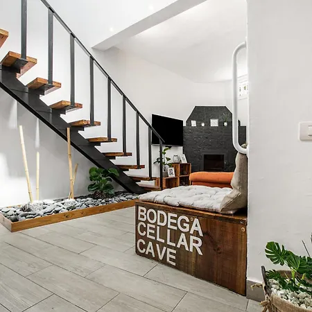 Country house Oramas Secret Cellar -